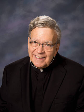 Photo of Reverend Mark L. Hollis