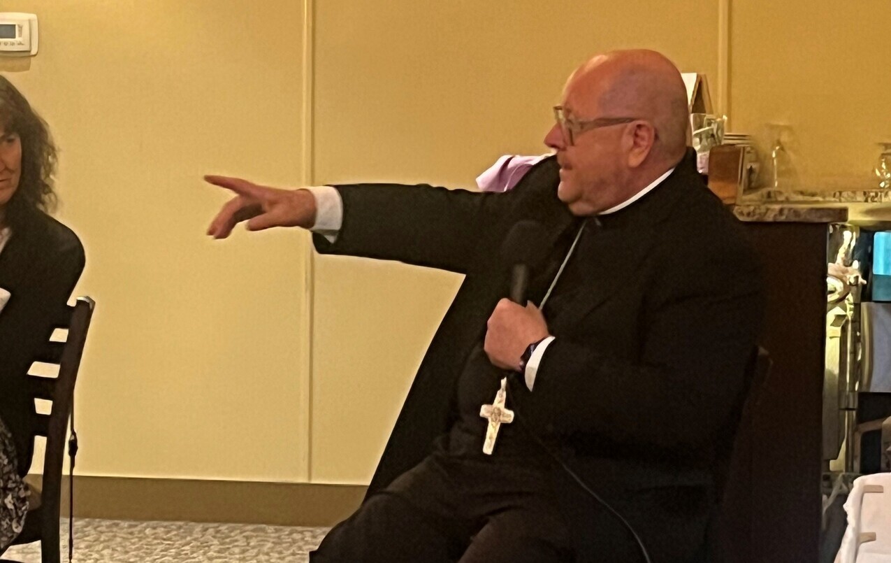 Bishop Malesic shares thoughts on marriage, pastoral letter at Marriages of Grace Cana Night 