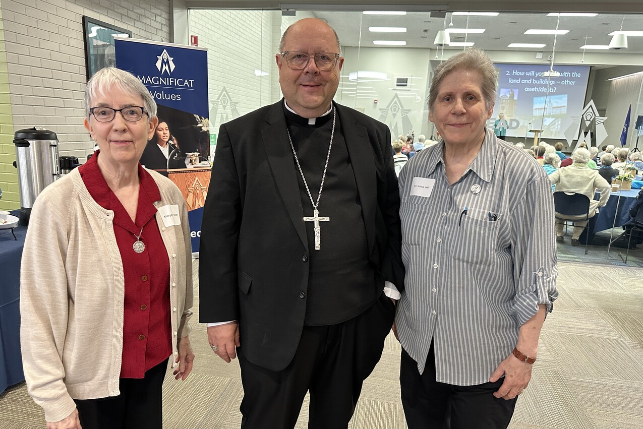 Sisters discuss challenges of religious life, look to the future during CORL program