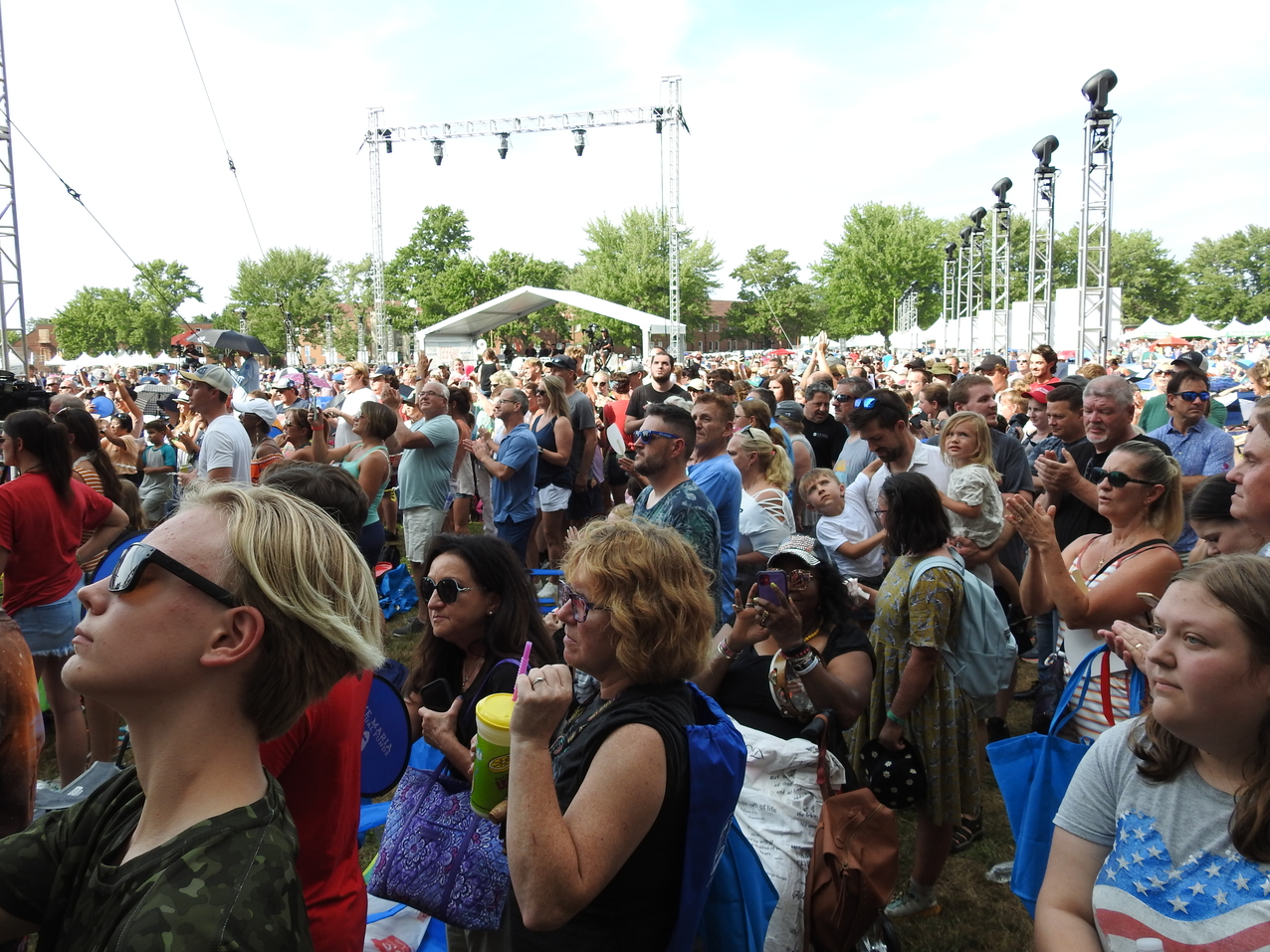 The FEST 2023 shapes up with announcements of four bands