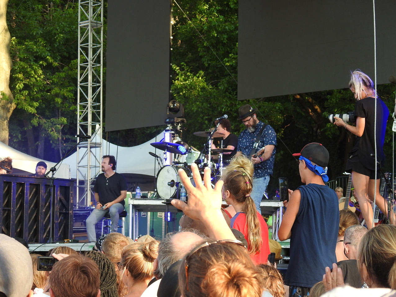 The FEST 2023 shapes up with announcements of four bands