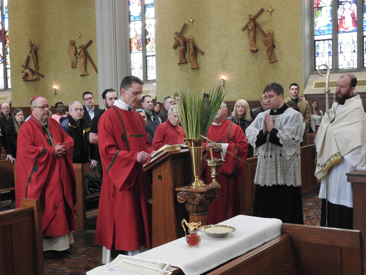 Holy Week liturgies begin on Palm Sunday at cathedral 