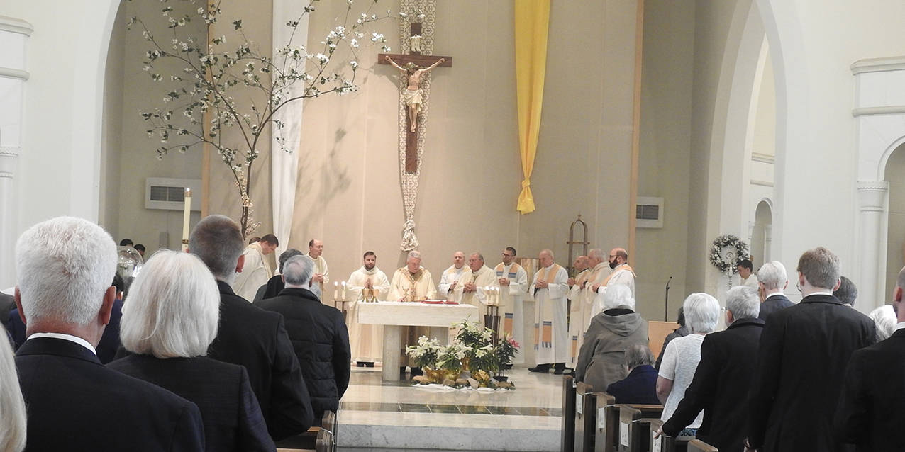 Religious order sisters, brothers, priests celebrate jubilees with Mass, lunch