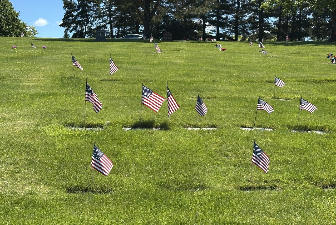 Memorial Day Masses celebrated at cemeteries, churches across diocese