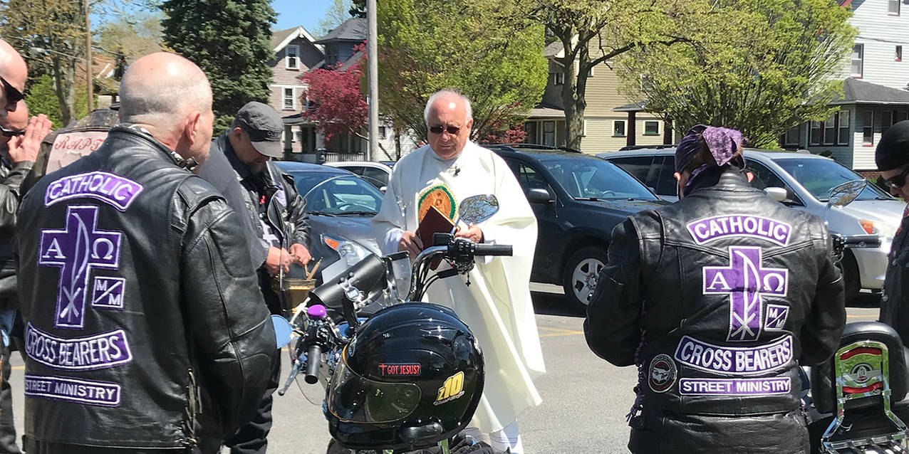 Blessing of the bikes marks new season for Catholic Cross Bearers Motorcycle Ministry 