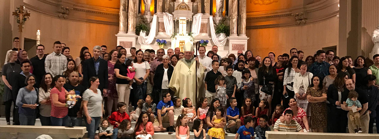 Bishop Perez shares message of encounter during bilingual Mass at St. Bernard, Akron