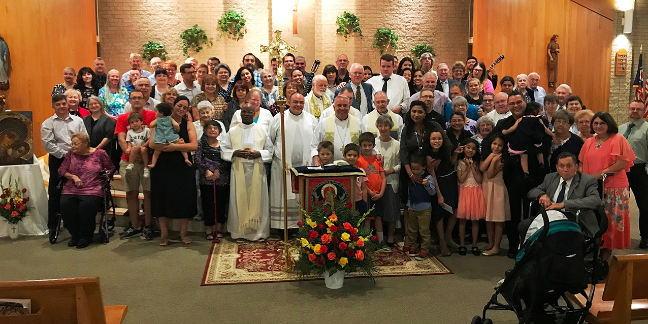 Diocesan Neocatechumenal communities gather for prayer, fellowship