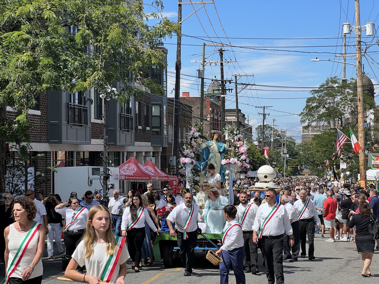 Mass, procession, festival mark Holy Rosary’s Assumption celebration