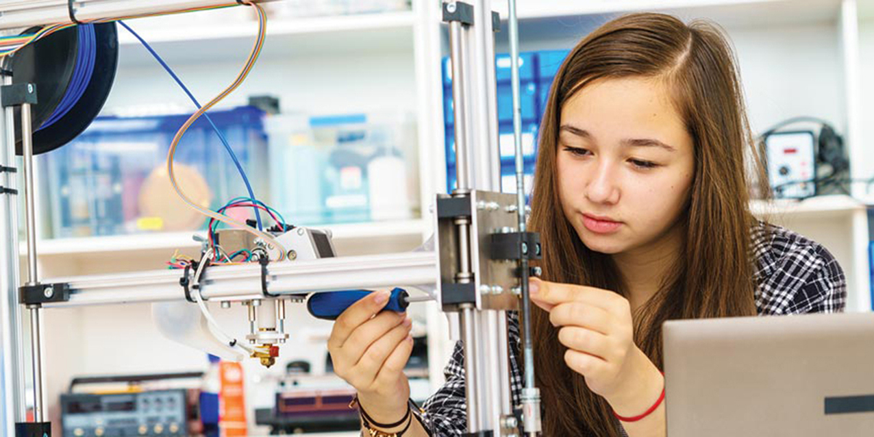 Eighteen diocesan Catholic schools earn Thomas Edison STEM awards